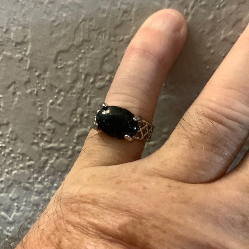 Black stone ring Bogo